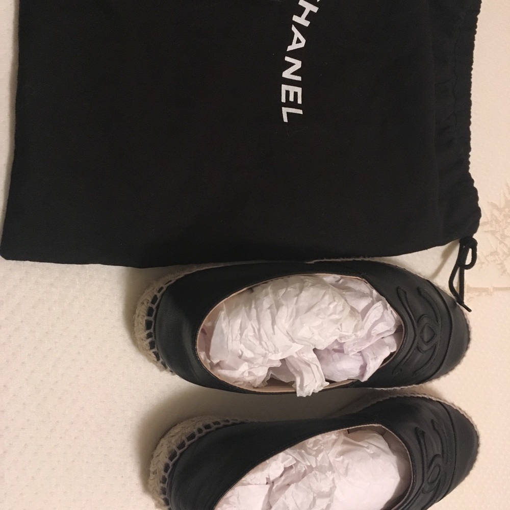 Chanel espadrilles in black lambskin in size 37